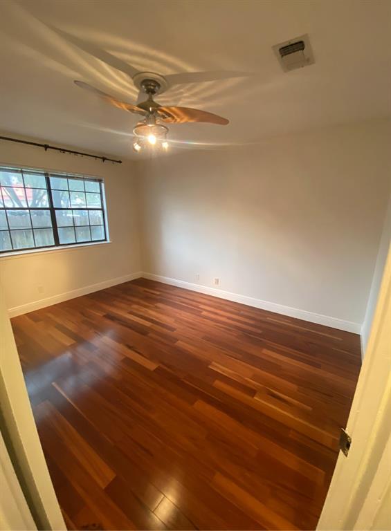 Foto del edificio - 2906 West Ave