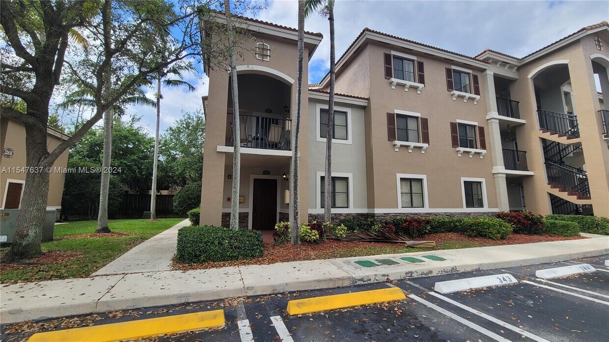 22731 SW 88th Pl Unit 101, Cutler Bay, FL 33190 Condo for Rent in