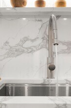 Building Photo - Taylor/Vose