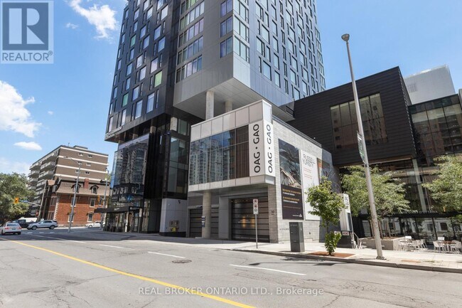 Photo du bâtiment - 20 Daly Ave