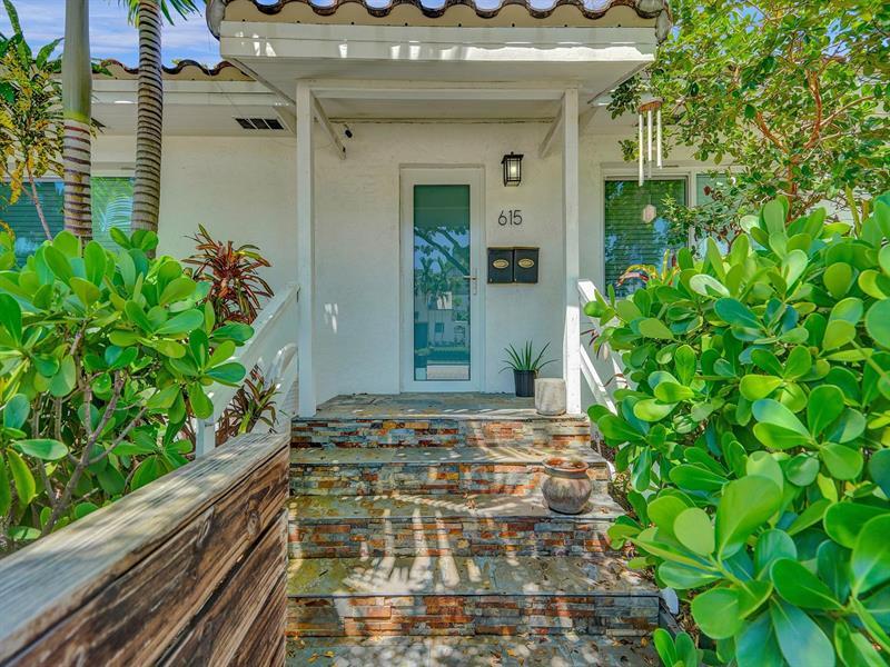 Foto principal - 615 SW 4th Ave