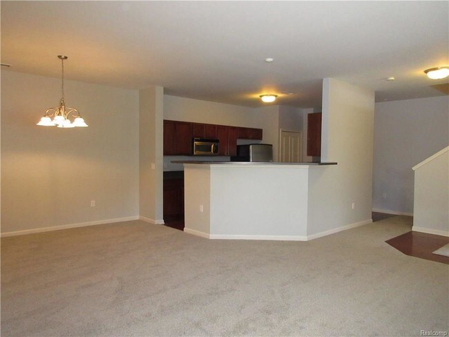 Building Photo - 47539 Ormskirk Dr