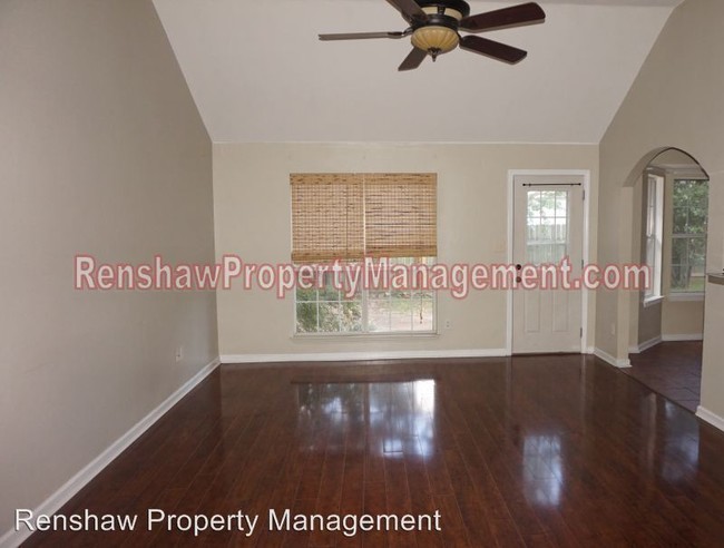Building Photo - 3 br, 2 bath House - 7010 Raleigh LaGrange Dr