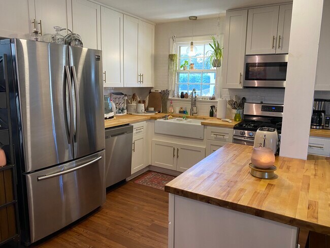 Cocina - 5108 Bromley Ln