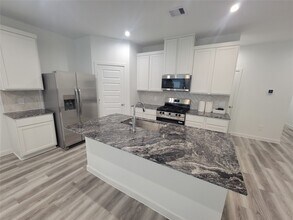 Building Photo - 2819 Milton Ldg Ln