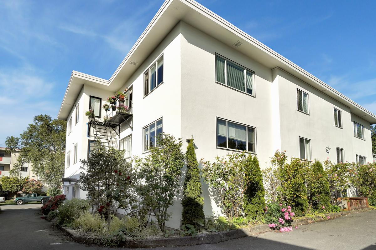 Vanguard Apartments Apartments 283 Michigan St Victoria, BC