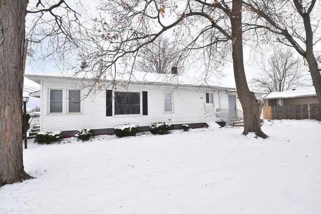 Foto del edificio - River Park Charming 3 bedroom Single Family Home