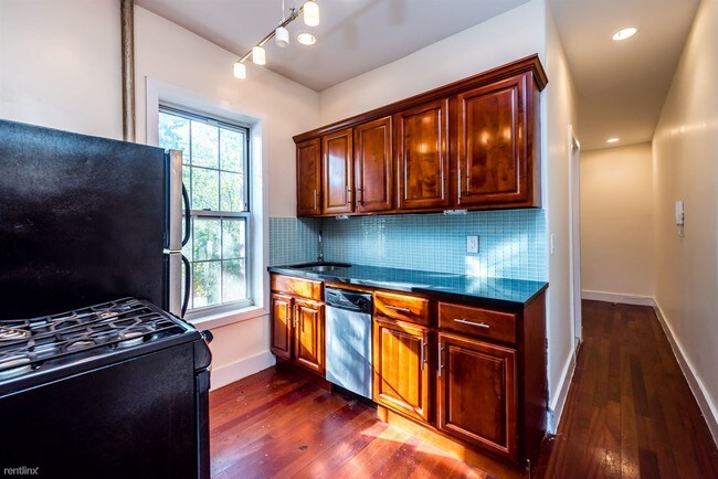 Building Photo - 2 br, 1 bath Apartment - 117 S 4th St Apt 23F