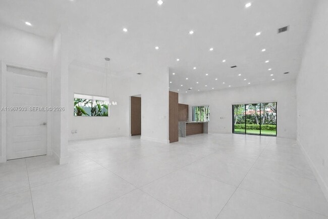 Photo - 7733 SW 193rd St House