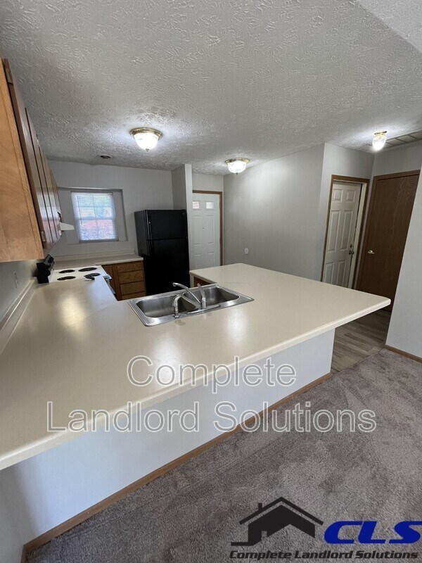 Foto del edificio - 551 Farrington Street