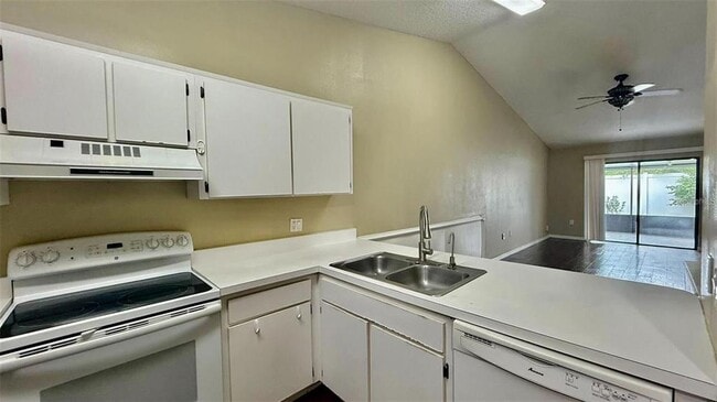 Building Photo - 11755 Cuxham Dr