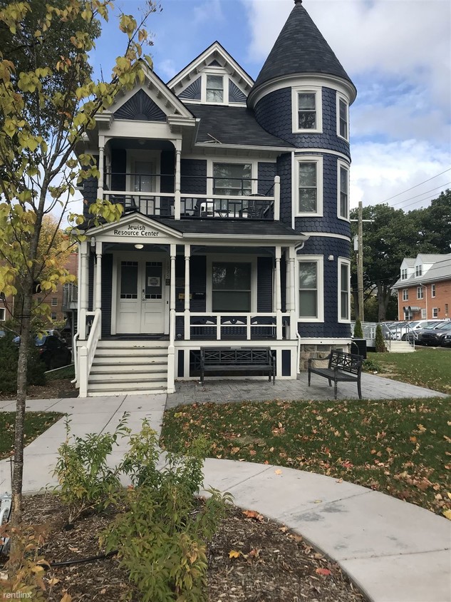 4 br, 2 bath - 1335 Hill St 1335 Hill Unit 3 - 4 br, 2 bath  - 1335 Hill St 1335 Hill Unit 3