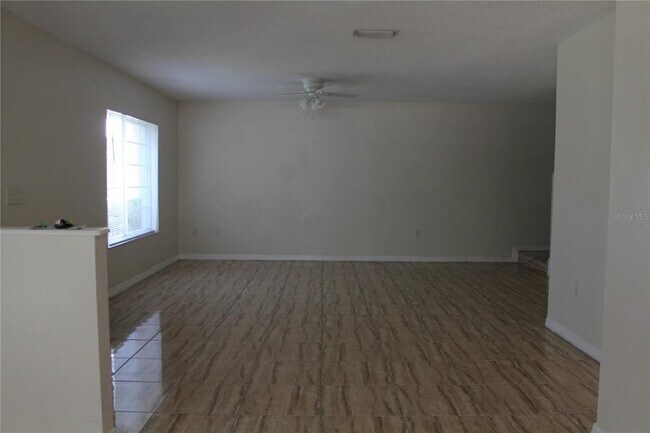 Foto del edificio - 4071 Dolphin Dr