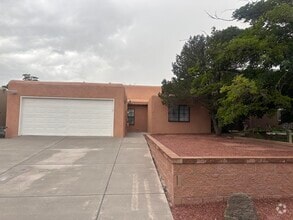 Building Photo - 4968 Quail Ridge Dr NW