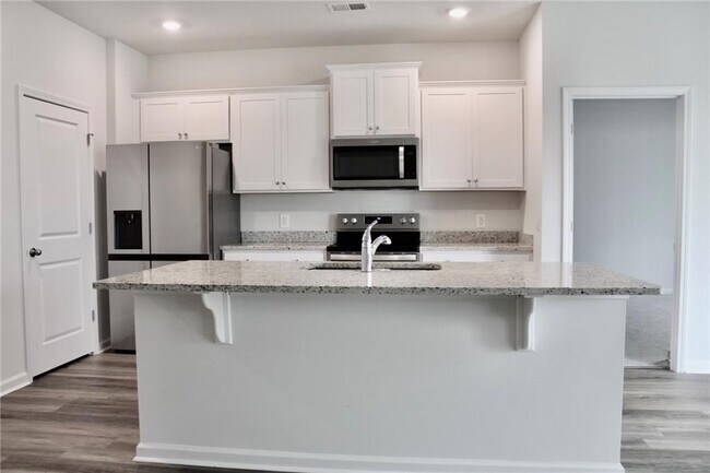 Foto del edificio - 102 Fremont Ln
