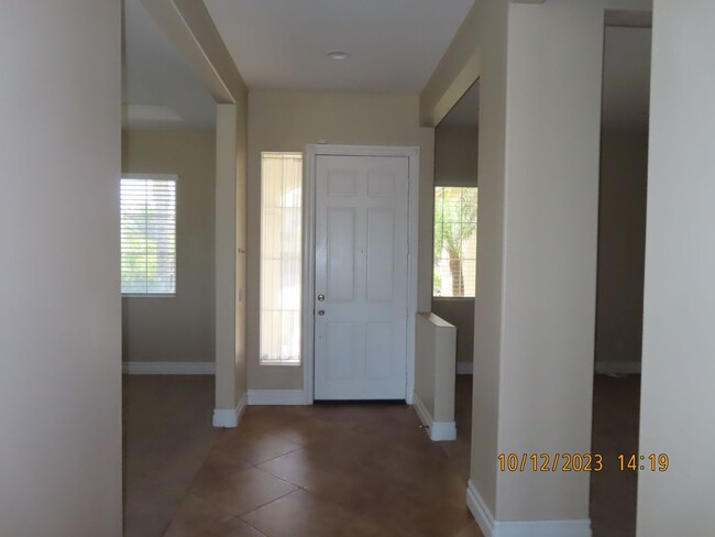 Building Photo - 41456 Grand View Dr, Murrieta CA
