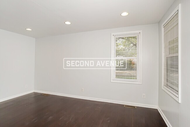 Building Photo - 1248 Euclid Ave