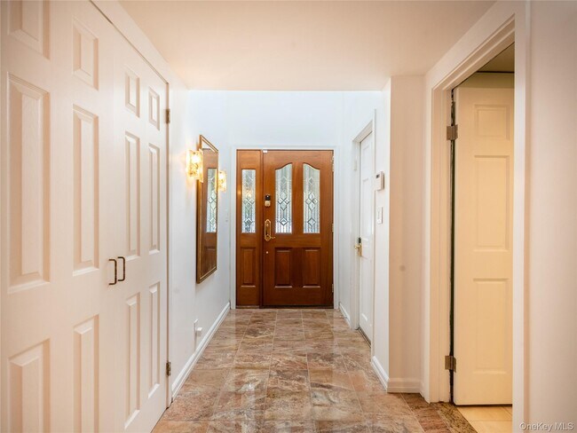 Foto del edificio - 127 Wooleys Ln