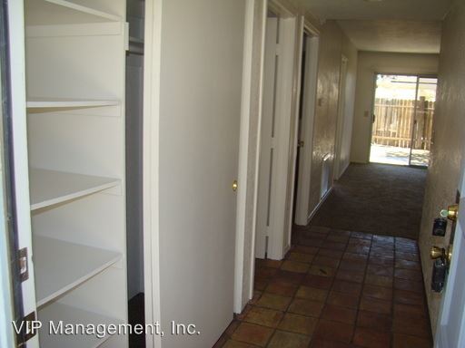 Building Photo - 15877 Tuscola Rd