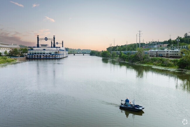 With scenic amenities such as the Fox River, Elgin is a scenic location.