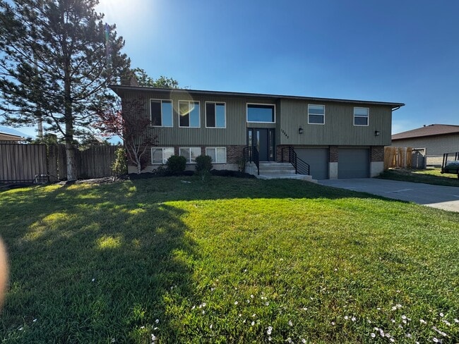 Foto del edificio - 10543 S Weeping Willow Dr