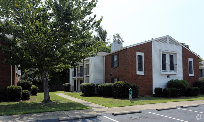 Building Photo - Pass Pointe Apartments