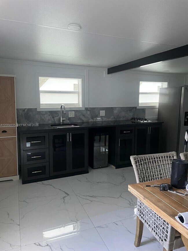 Foto del edificio - 1148 Grandview Cir
