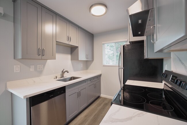 Kitchen - 46 Madison Ave.