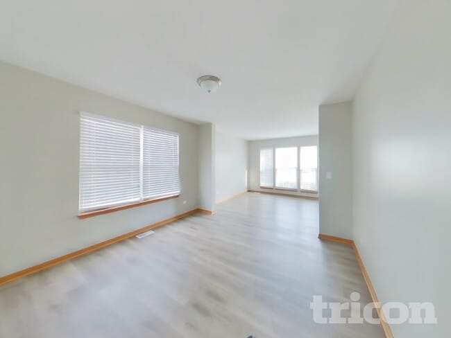 Building Photo - 137 Wedgeport Cir