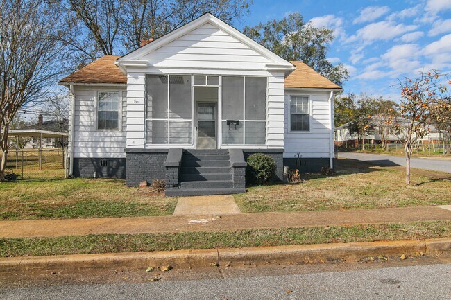 Building Photo - 222 Alvin St