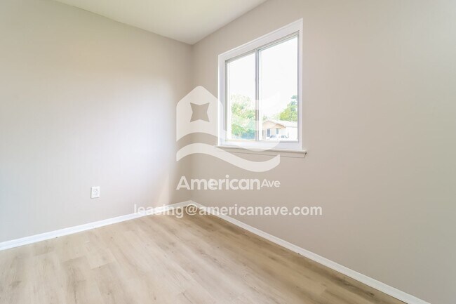 Foto del edificio - 21261 Abrahm St