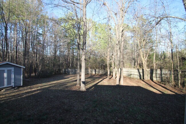 Foto del edificio - Exclusively offered by MUSE REALTY, LLC