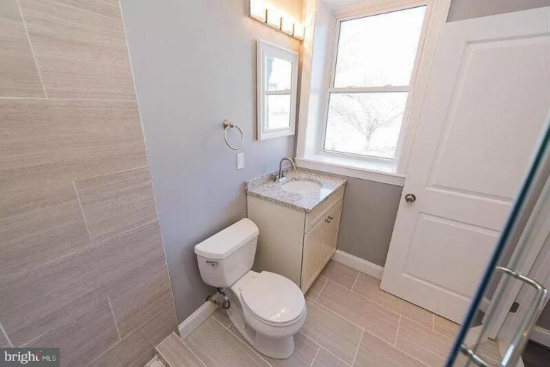 Primary Photo - 28 K St NW