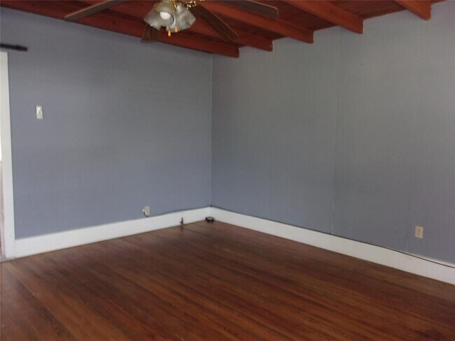 Foto del edificio - 142 Cr 202 Rd