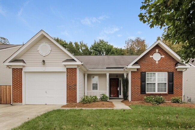 Building Photo - 12828 Deaton Hill Dr