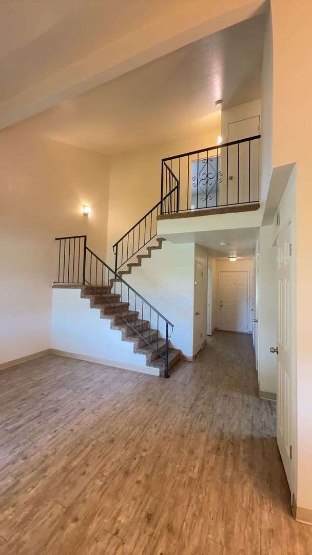 Photo - 2646 Pinedale #2 3 bed 1.5 bath Condo