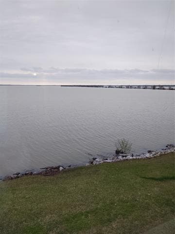 Building Photo - 112 Harbor Dr