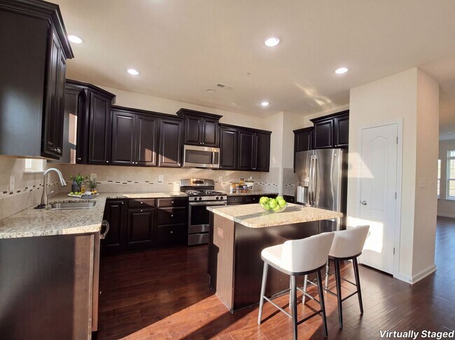 Foto del edificio - 8627 Stone Hill Ln
