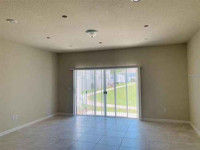 Foto del edificio - 4520 Sparkling Shell Ave