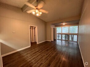 Building Photo - 1514 Forest Trail