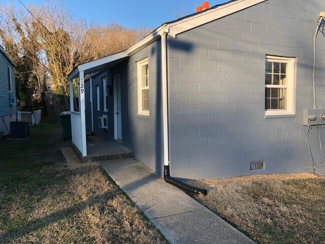 Foto del edificio - 127 Virginia Ave
