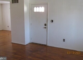 Building Photo - 12338 Chesterton Dr