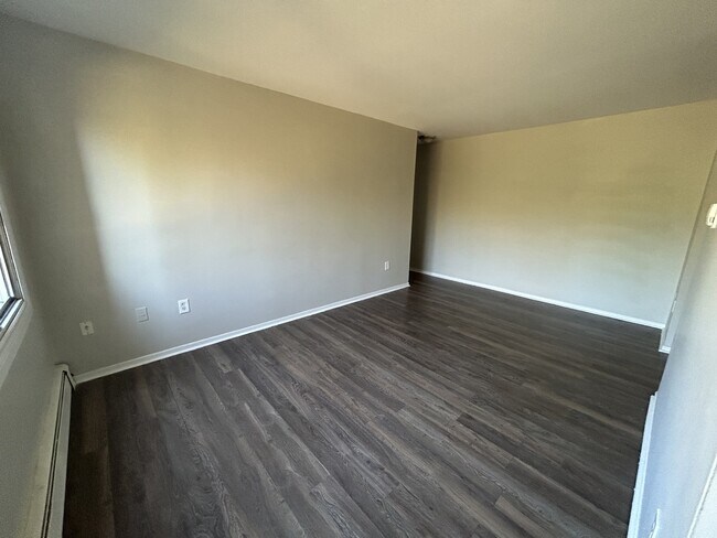 Photo du bâtiment - 15 Reading Crescent