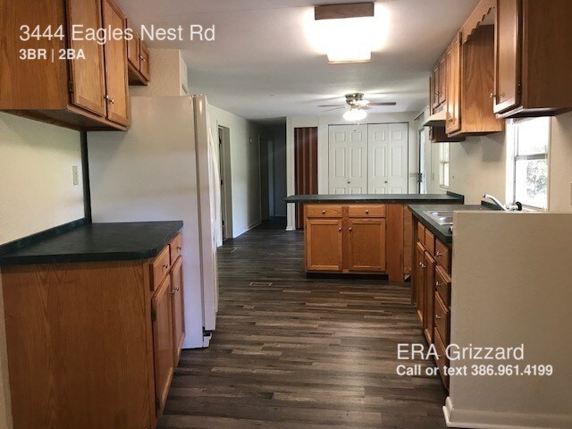 Foto del edificio - 3444 Eagles Nest Rd