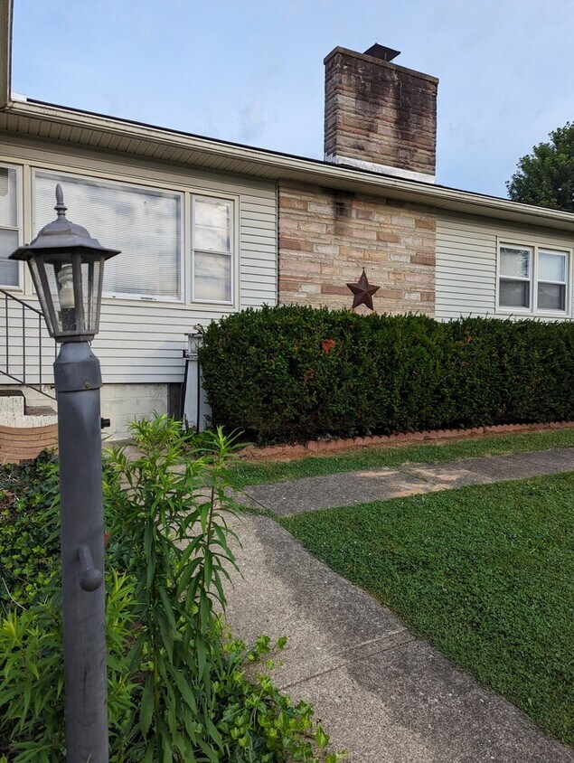 44599 Bronze Heights Ln, Caldwell, OH 43724 House Rental in Caldwell