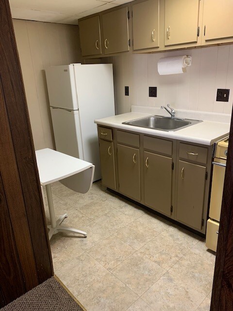 Building Photo - 30 Springfield Ave