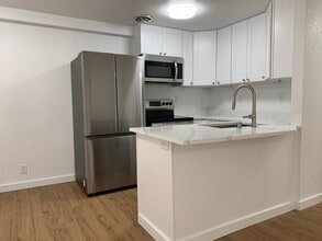 Building Photo - 6525 24th Ave NW