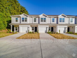 Building Photo - 916 S Battleground Ave
