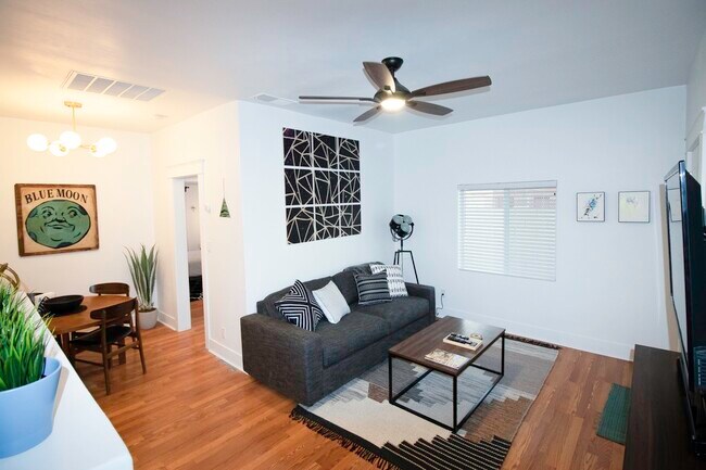 Foto del edificio - 823 N 9th St