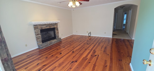 Building Photo - 345 Byrds Pond Rd